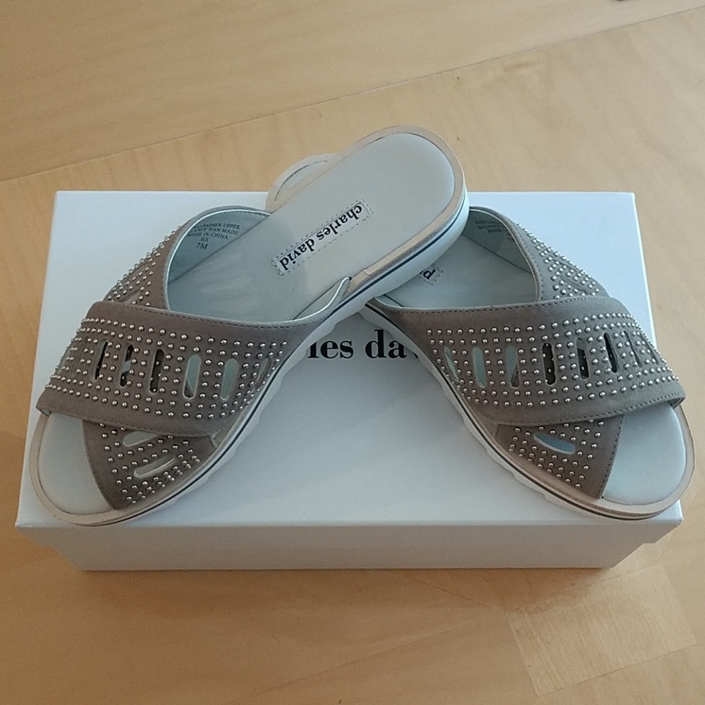 Charles David studded sneaky sandals flipflops 7